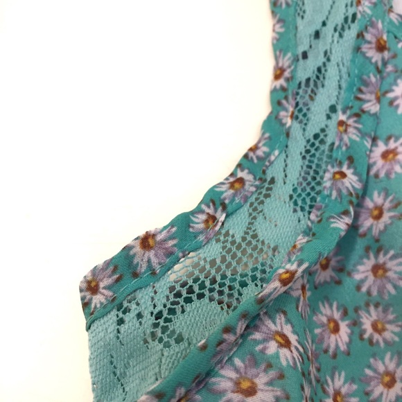 Bonnie Jean 🌹 Flower Girls Dress - Picture 3 of 8